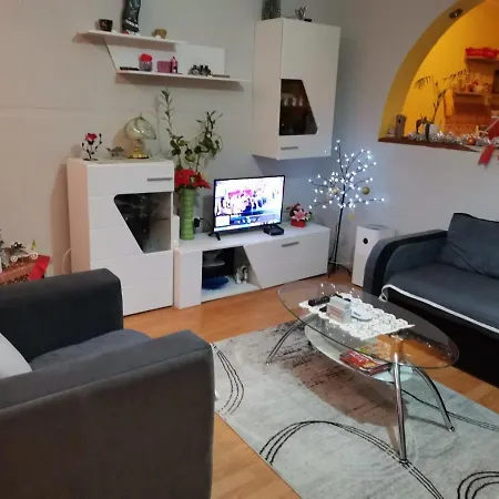 Fenix Apartment *