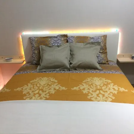 Fenix Apartment *